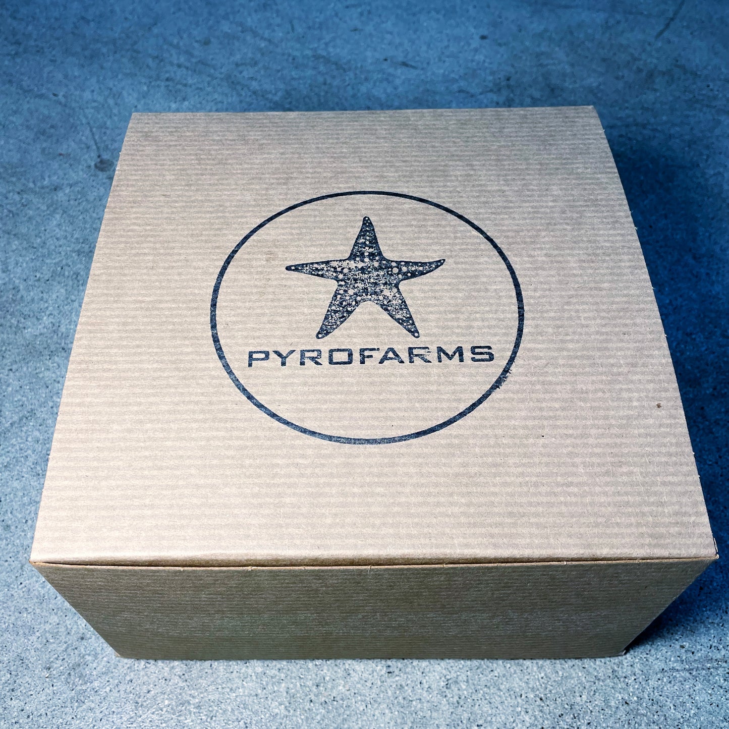 Handmade Ocean Spa Gift Set - Self Care Gift Box with PYRO Sea Sprays, Bath Salts and Sea Candle