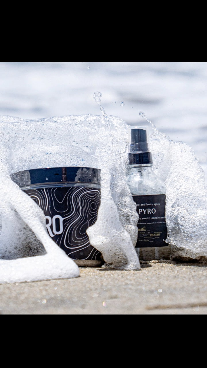 Load video: PYRO AlgaeGlow and Salt bath merge from the ocean